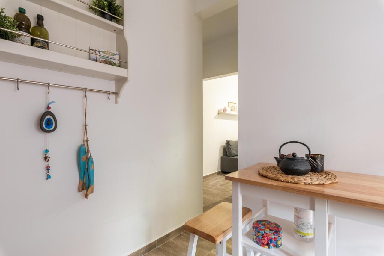 Retro Boutique Apt W Balcony In Historical Area Apartment Солун Екстериор снимка