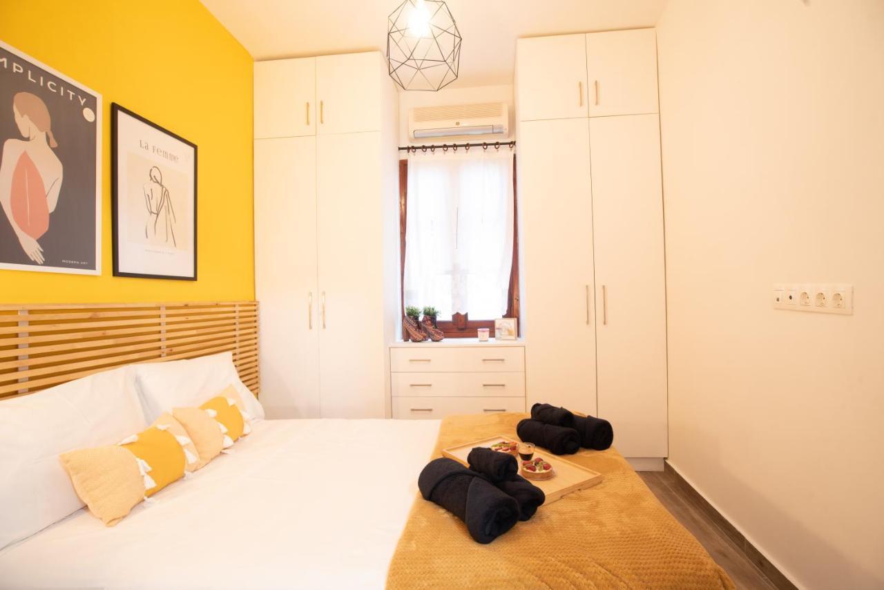 Retro Boutique Apt W Balcony In Historical Area Apartment Солун Екстериор снимка