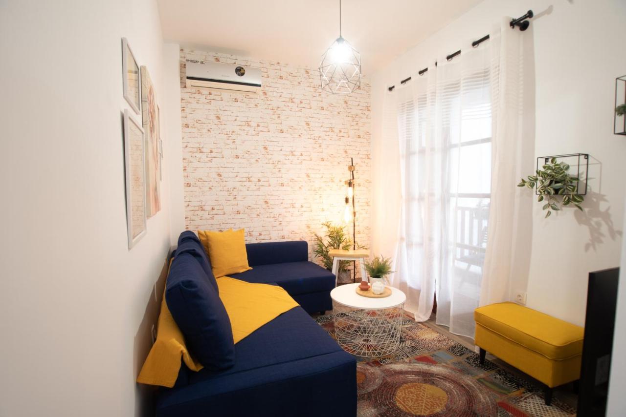 Retro Boutique Apt W Balcony In Historical Area Apartment Солун Екстериор снимка