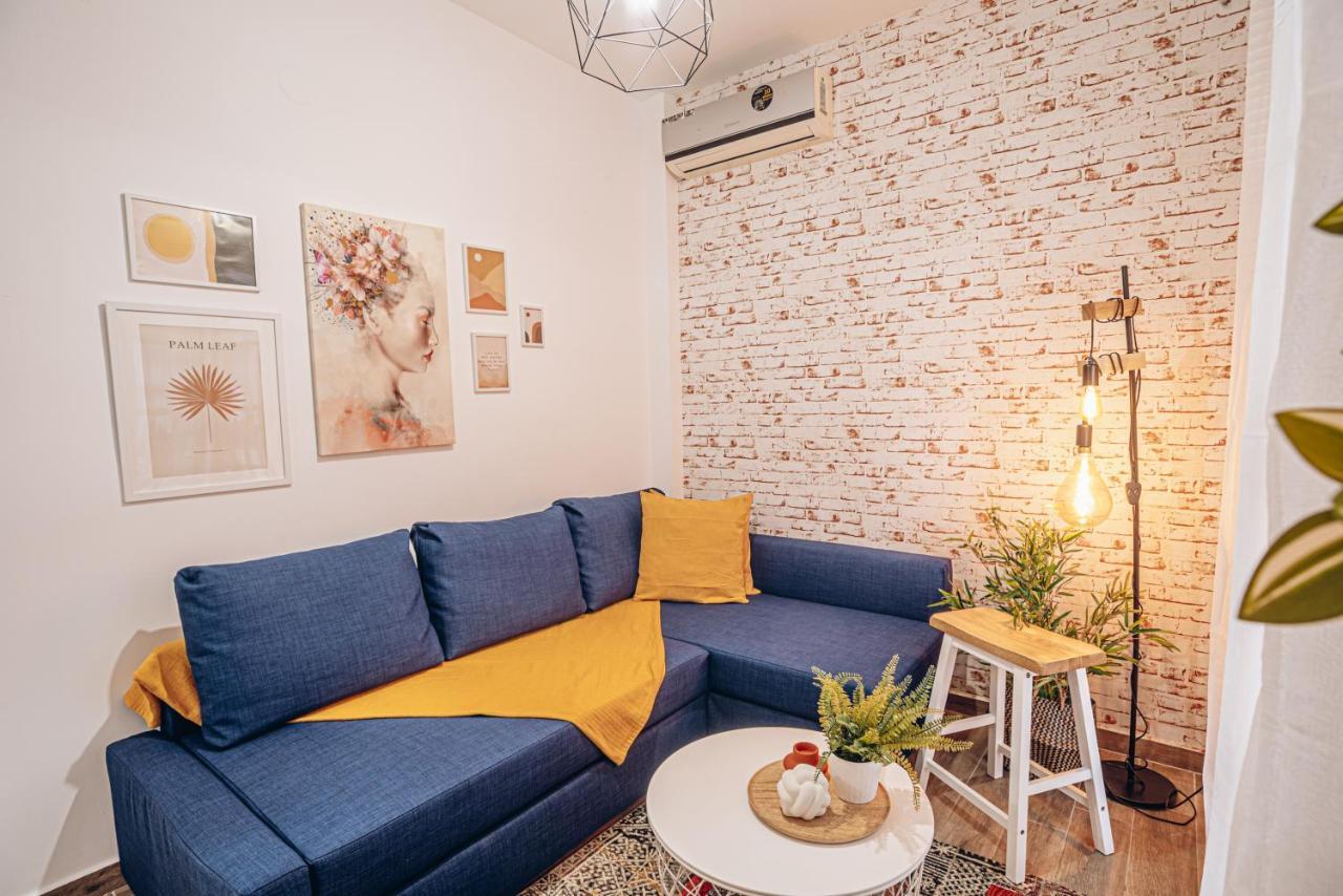 Retro Boutique Apt W Balcony In Historical Area Apartment Солун Екстериор снимка