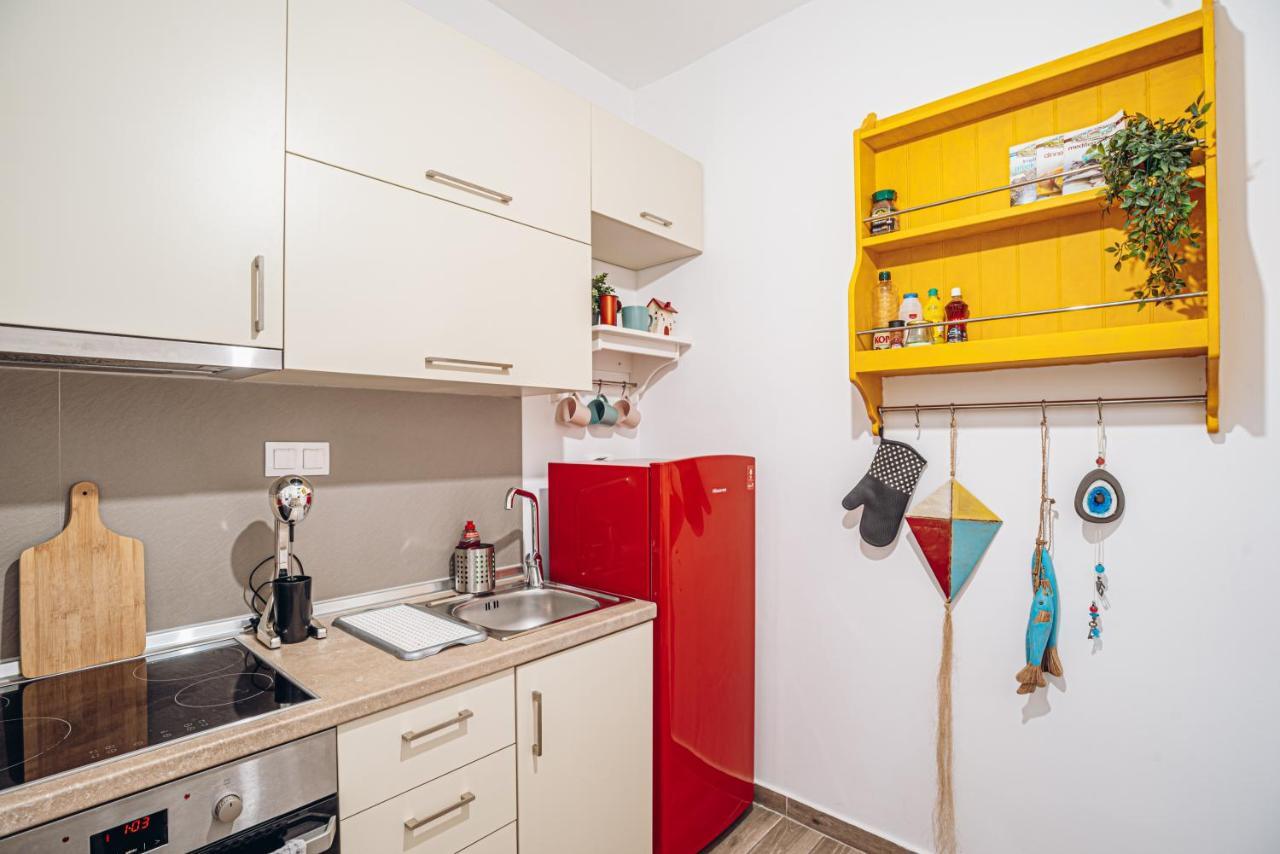 Retro Boutique Apt W Balcony In Historical Area Apartment Солун Екстериор снимка